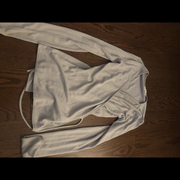 aritzia wrap top - Picture 1 of 2